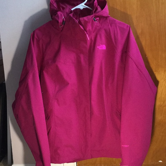2 pieces, The North Face soft zip-up & coat. - Picture 7 of 7